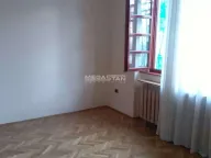 Prodaja, kuća, 190m², Zemun Centar, Zemun Sve Podlokacije - image 4