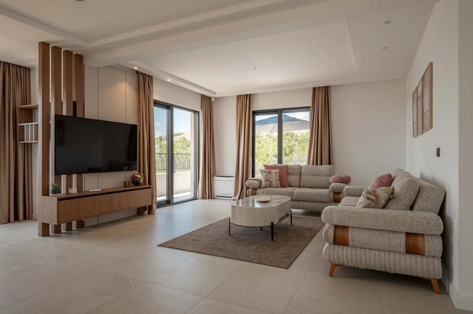 Sale, house, 318m², Reževići, Budva