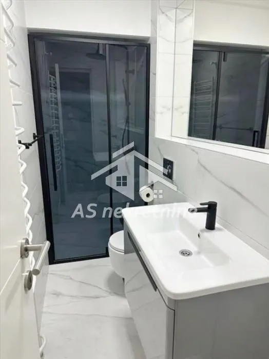 Izdavanje, trosoban stan, 72m², Novi Beograd Blok 29, Novi Beograd Sve Podlokacije
