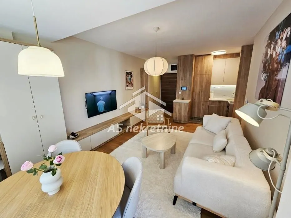 Rent, two bedroom apartment, 42m², Lekino Brdo, Voždovac Sve Podlokacije