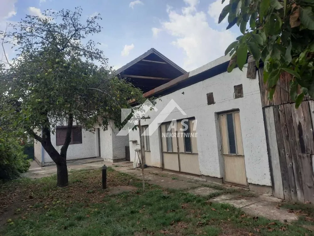 Prodaja, kuća, 220m², Temerin, Novi Sad