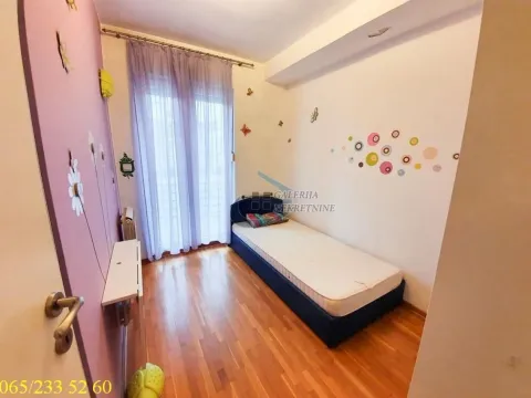 Prodaja, trosoban stan, 57m², Južni Bulevar, Vračar Sve Podlokacije - image 11