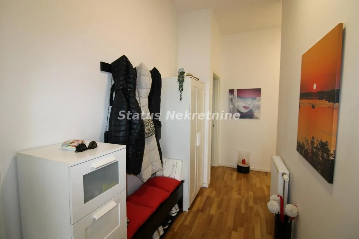 Prodaja, četvorosoban stan, 155m², Telep, Novi Sad Sve Podlokacije