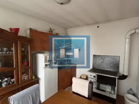 Prodaja, kuća, 194m², Ribare, Jagodina - image 46