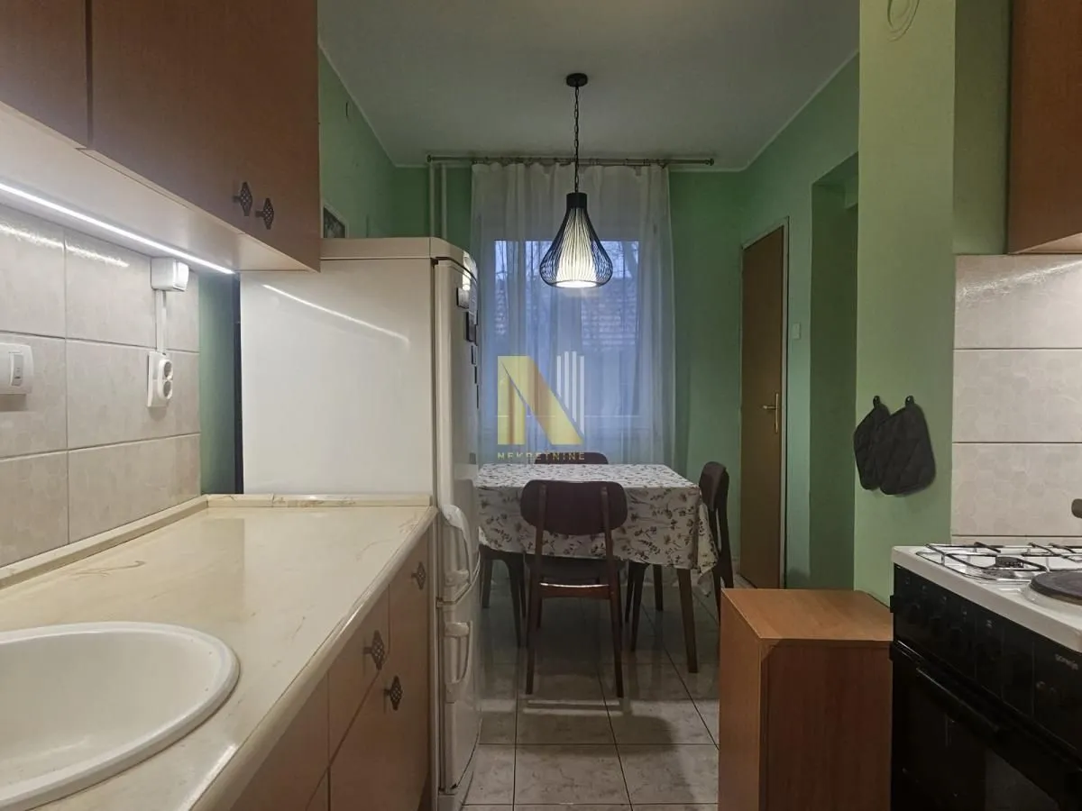 Izdavanje, dvosoban stan, 58m², Podbara, Novi Sad Sve Podlokacije