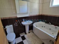 Sale, three bedroom apartment, 90m², Petrovac, Budva - image 17