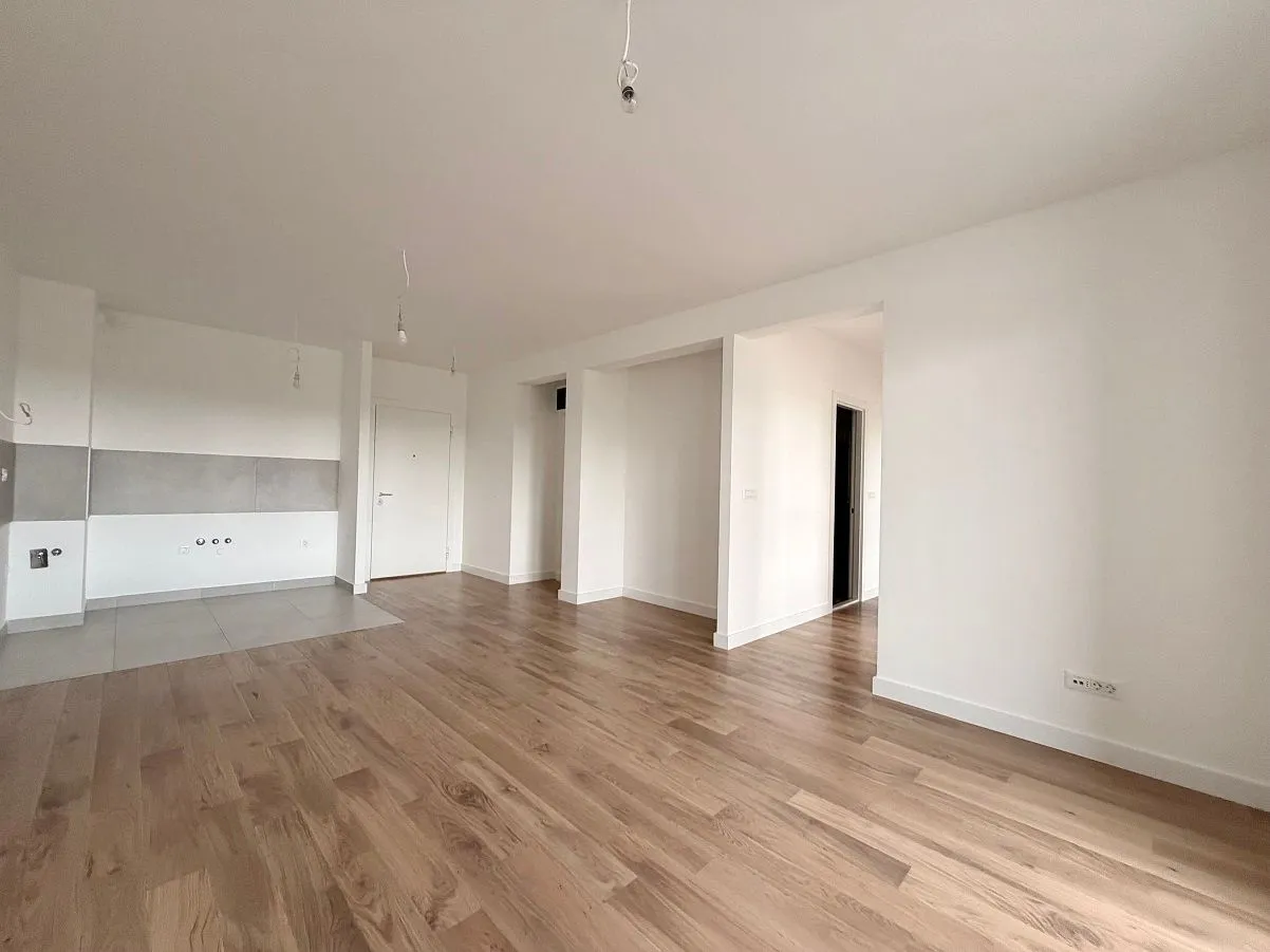 Izdavanje, poslovni prostor, 70m², Novi Beograd Blok 65, Novi Beograd Sve Podlokacije