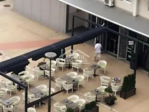 Rent, one bedroom apartment, 41m², Belvil, Beograd - image 15