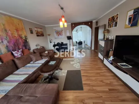 Prodaja, kuća, 272m², Bocke, Petrovaradin - image 2