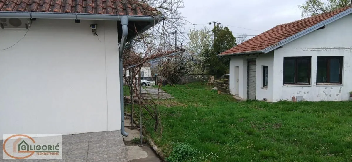 Sale, house, 192m², Amerić, Mladenovac