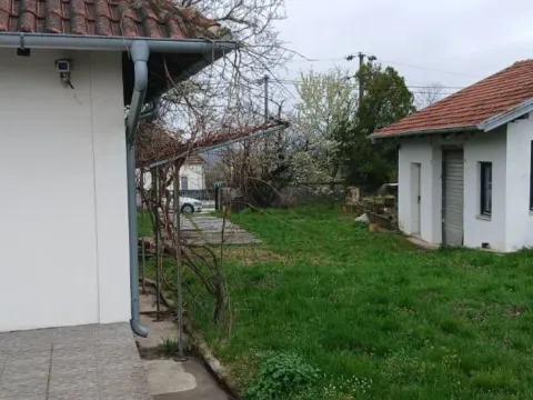 Prodaja, kuća, 192m², Amerić, Mladenovac - image 8