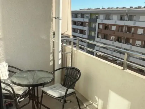 Prodaja, jednosoban stan, 49m², Central Point, Podgorica - image 2