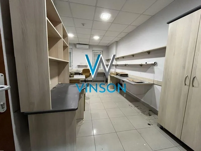 Sale, office space, 305m², Centar, Novi Sad