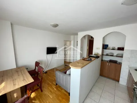 Rent, one bedroom apartment, 36m², Zvezdara Sve Podlokacije, Beograd - image 8
