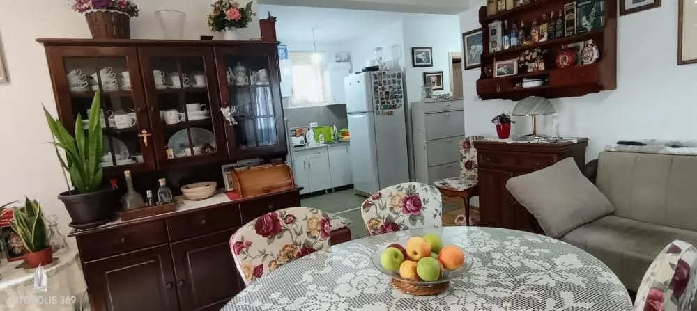 Prodaja, trosoban stan, 53m², Zvezdara Sve Podlokacije, Beograd