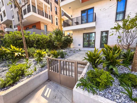 Sale, one bedroom apartment, 106m², Porto Montenegro, Tivat - image 6