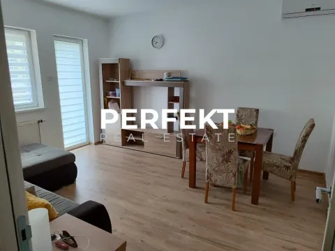 Rent, two bedroom apartment, 48m², Strelište, Pančevo - image 1