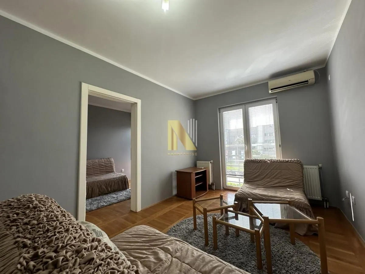 Rent, one bedroom apartment, 35m², Grbavica, Novi Sad Sve Podlokacije