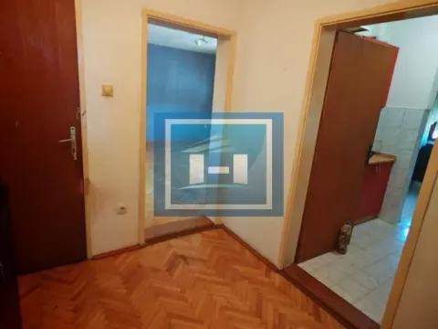 Sale, two bedroom apartment, 62m², XI Kongres, Paraćin - image 6