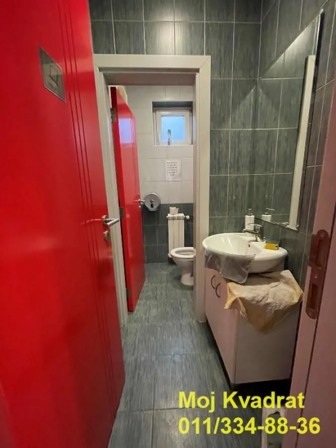 Rent, office space, 356m², Zemun Gornji Grad, Zemun Sve Podlokacije