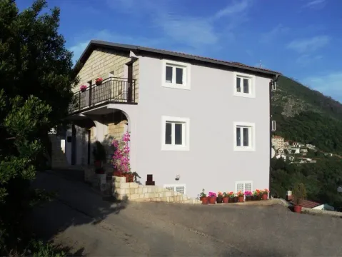 Sale, house, 450m², Budva, Crna Gora - image 2