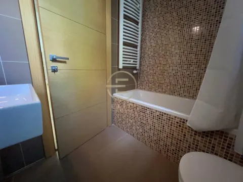 Rent, office space, 77m², Centar, Novi Sad - image 10