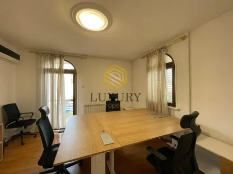 Rent, office space, 220m², Stara Varoš, Podgorica - image 8