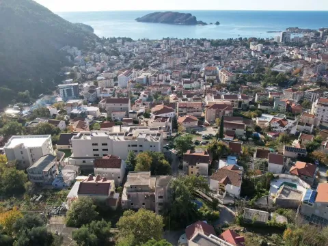 Prodaja, kuća, 845m², Budva, Crna Gora - image 1