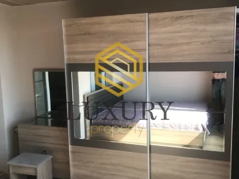 Izdavanje, jednosoban stan, 45m², City Kvart, Podgorica - image 10