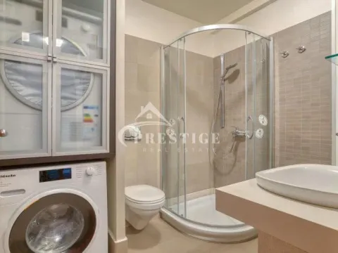 Izdavanje, dvosoban stan, 90m², Centar, Podgorica - image 7