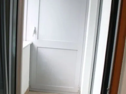 Izdavanje, jednosoban stan, 45m², Centar, Podgorica - image 9