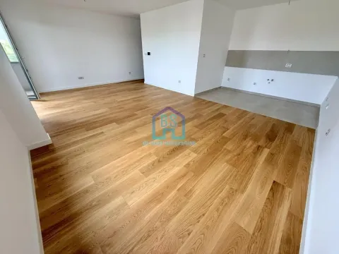 Prodaja, stan, 179m², Telep, Novi Sad Sve Podlokacije - image 3