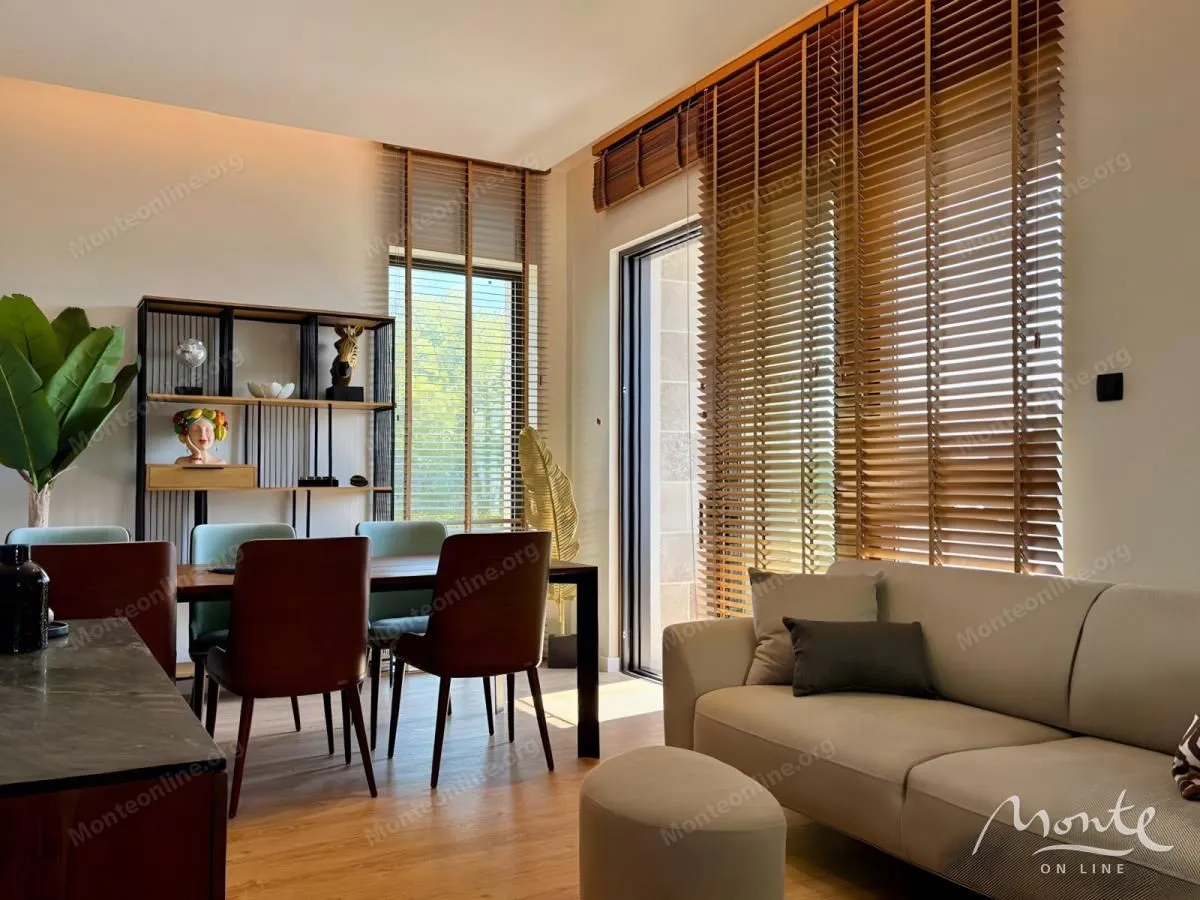 Prodaja, trosoban stan, 110m², Porto Montenegro, Tivat