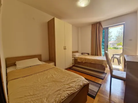 Rent, two bedroom apartment, 80m², Kamenovo, Budva - image 15