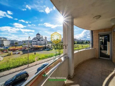 Rent, apartment, 140m², Preko Morače, Podgorica - image 5