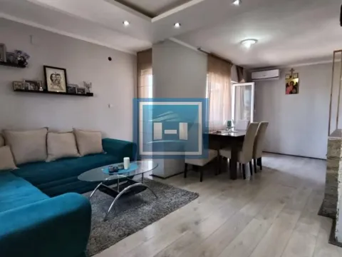 Prodaja, trosoban stan, 83m², Vašarište, Jagodina - image 2