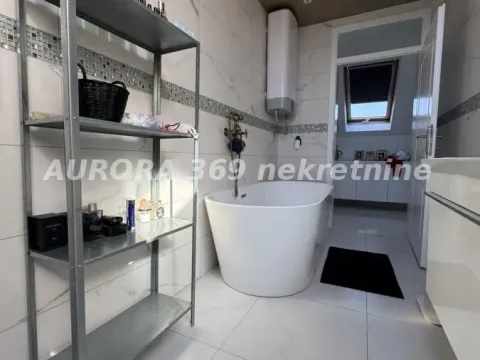 Sale, four bedroom apartment, 130m², Ruma, Srbija - image 5