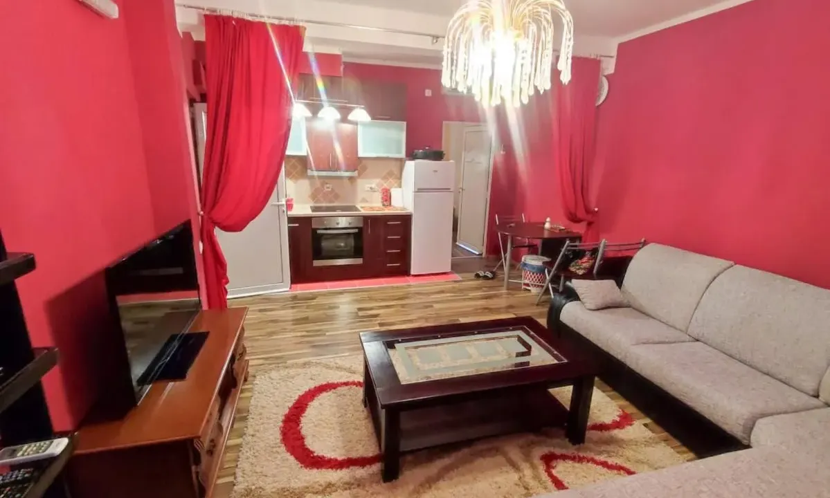 Prodaja, dvosoban stan, 50m², Stari Grad, Budva