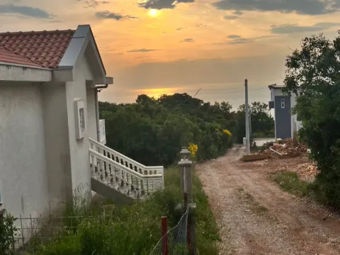 Sale, land lot, 196m², Utjeha, Bar - image 1