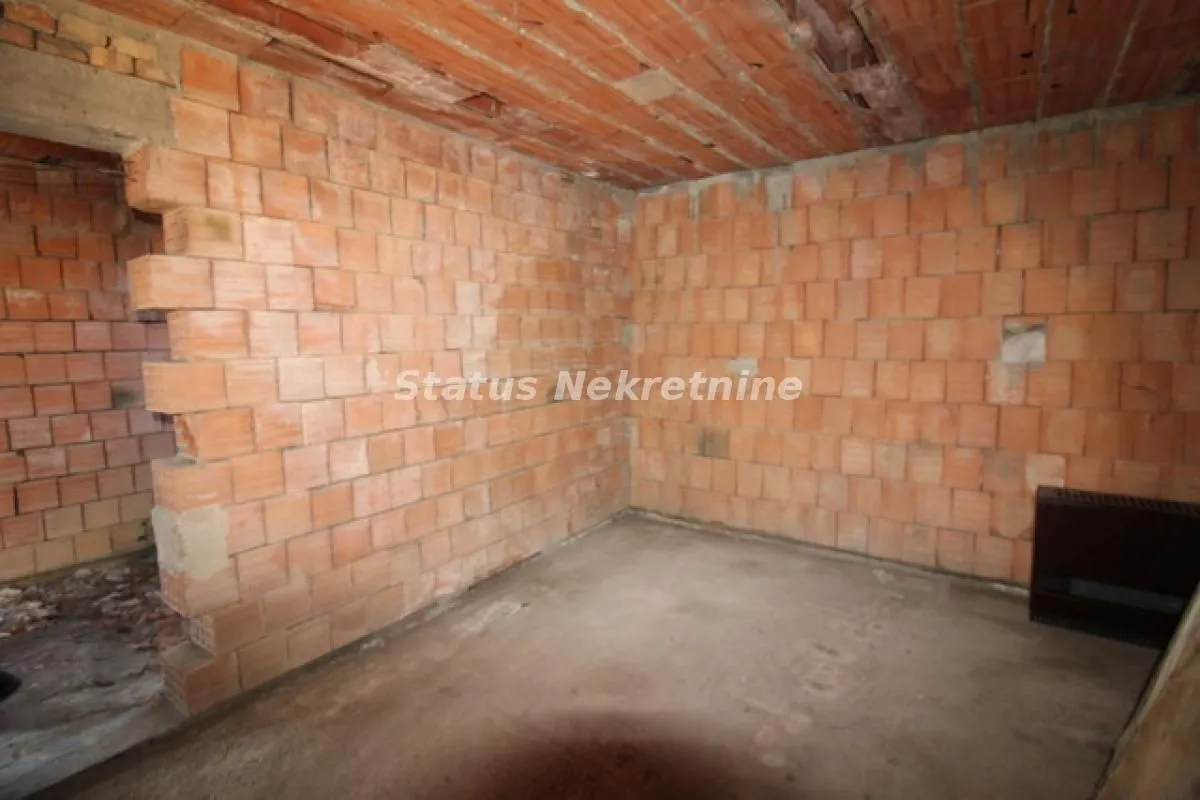 Prodaja, kuća, 131m², Kikinda, Srbija