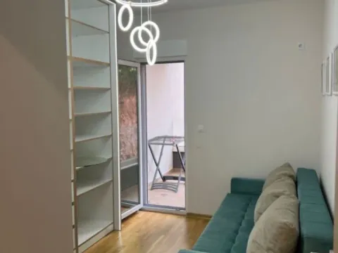 Izdavanje, dvosoban stan, 69m², Centar, Budva - image 10