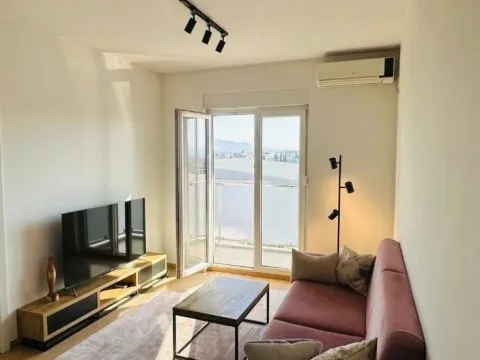 Sale, one bedroom apartment, 44m², City Kvart, Podgorica - image 1