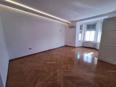Prodaja, stan, 213m², Centar, Novi Sad - image 23