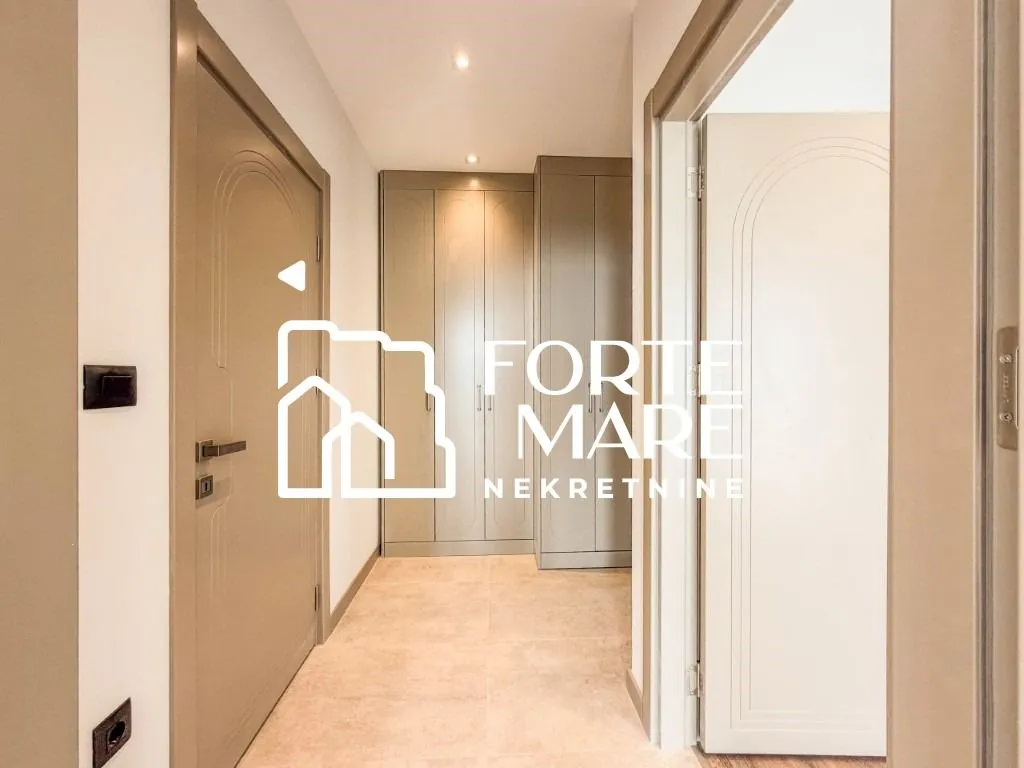 Prodaja, trosoban stan, 93m², Komoševina, Budva