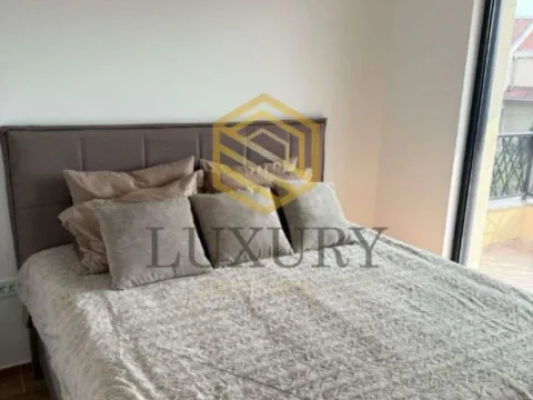 Izdavanje, jednosoban stan, 50m², Centar, Tivat - image 6