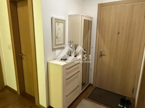 Izdavanje, trosoban stan, 60m², Grbavica, Novi Sad Sve Podlokacije - image 6