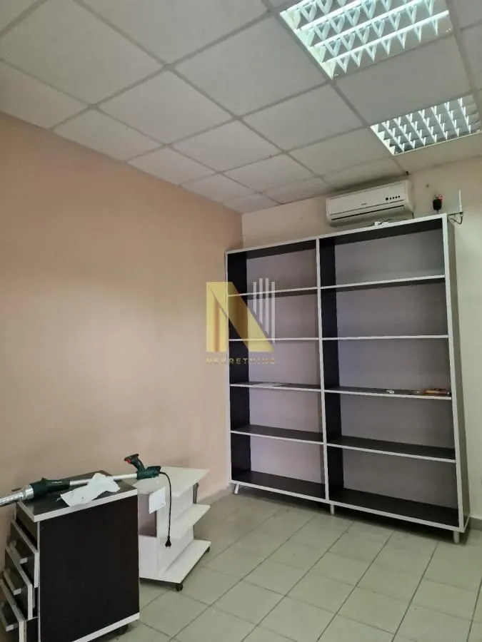 Rent, office space, 1200m², Čenej, Novi Sad Sve Podlokacije
