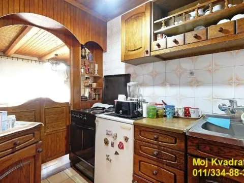 Sale, apartment, 136m², Vračar Hram, Vračar Sve Podlokacije - image 4
