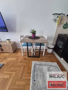 Izdavanje, garsonjera, 28m², Grbavica, Novi Sad Sve Podlokacije - image 5