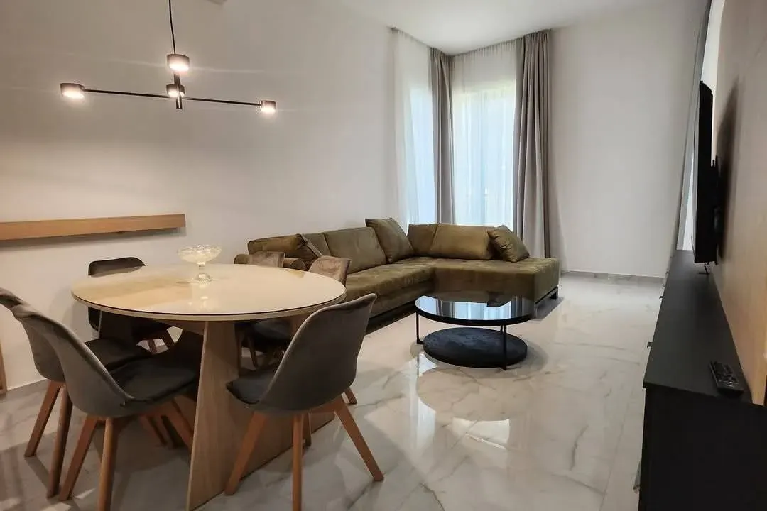 Rent, two bedroom apartment, 73m², Lastva Grbaljska, Kotor